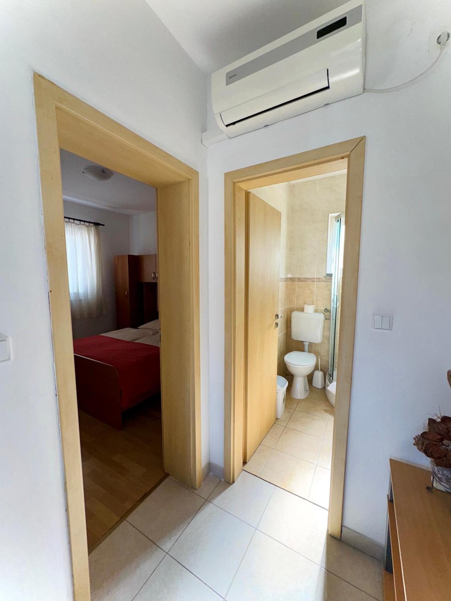 Apartments Elvira Drage Luaran gambar
