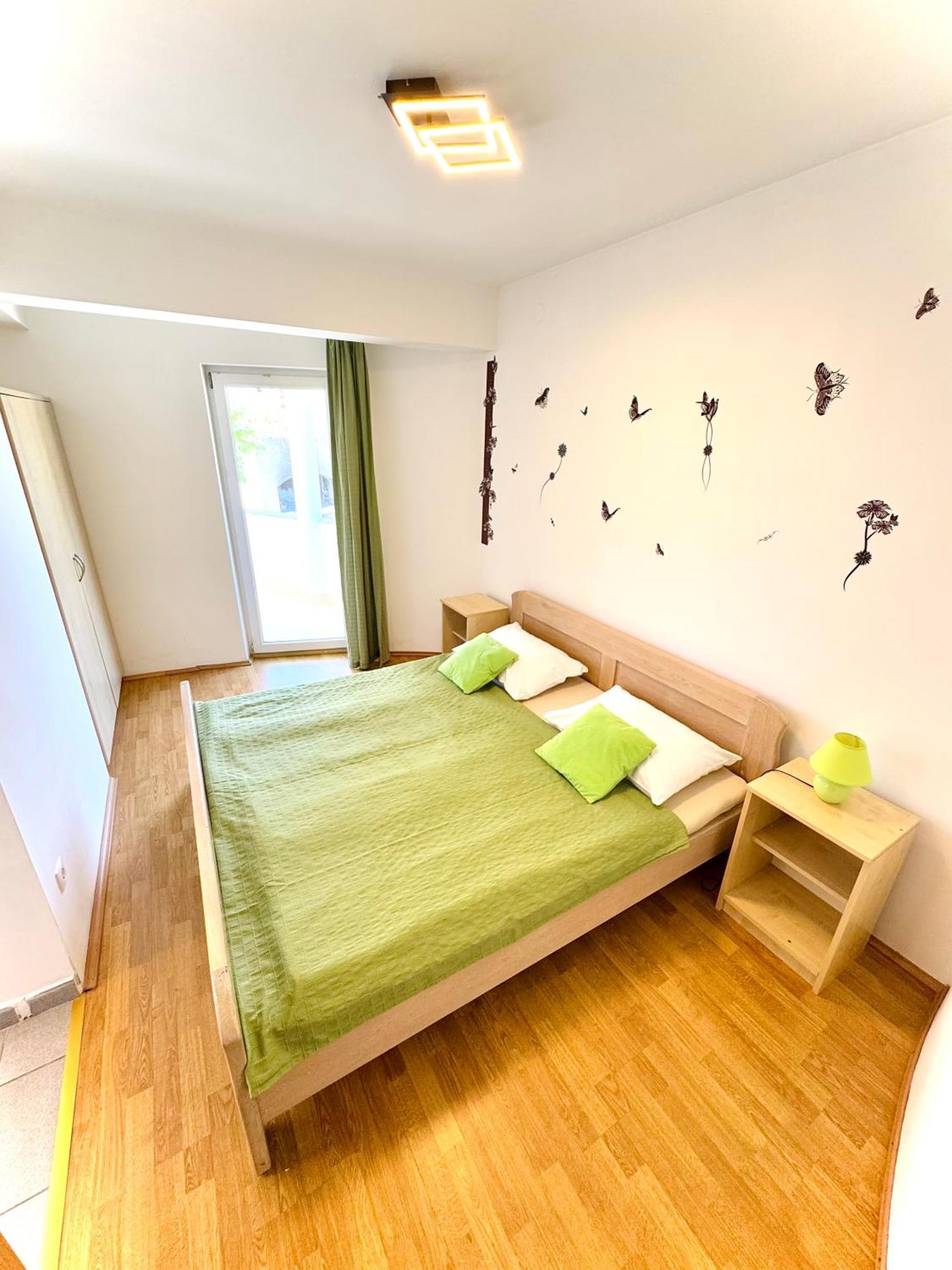 Apartments Elvira Drage Luaran gambar