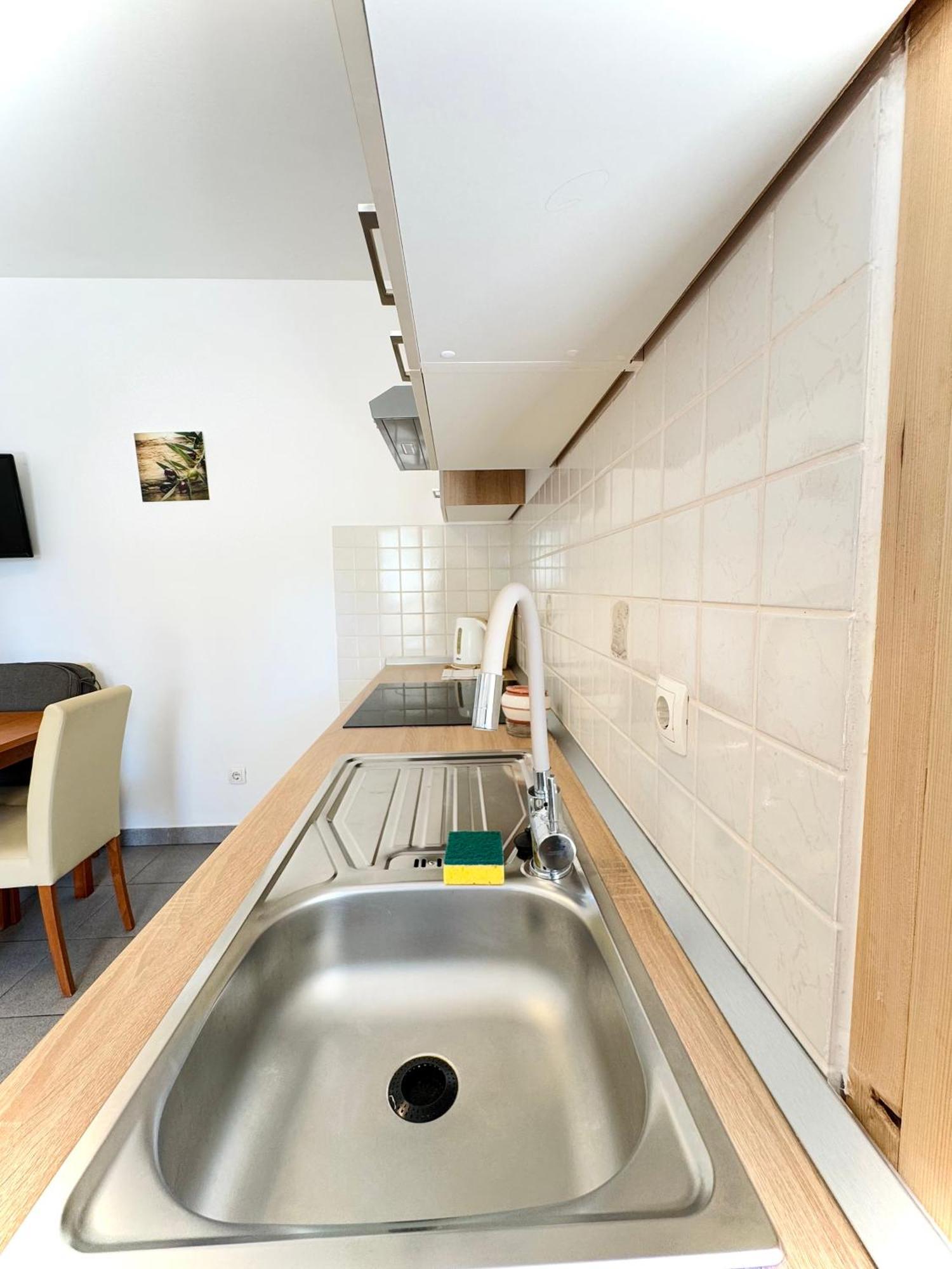 Apartments Elvira Drage Luaran gambar