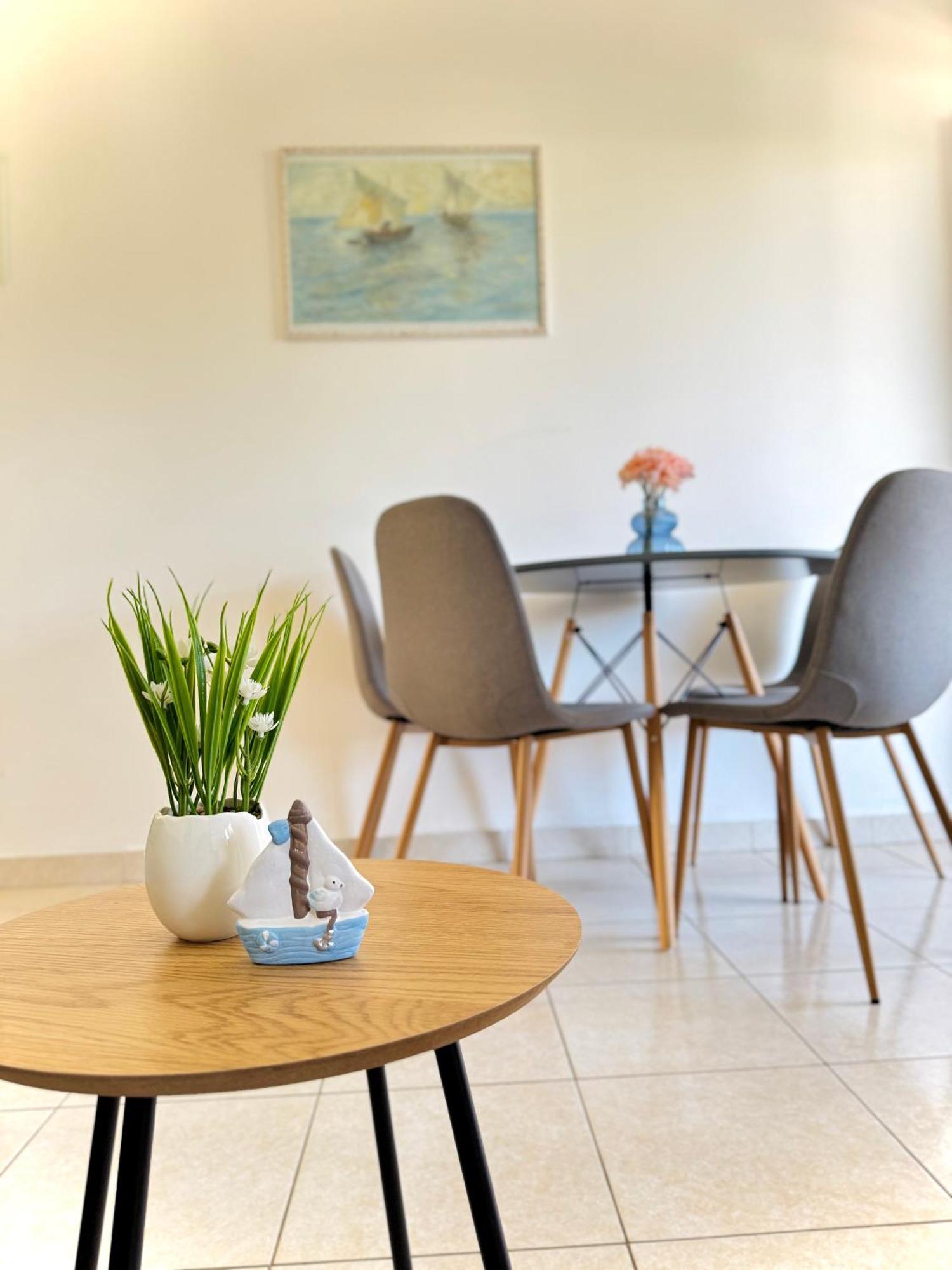 Apartments Elvira Drage Luaran gambar